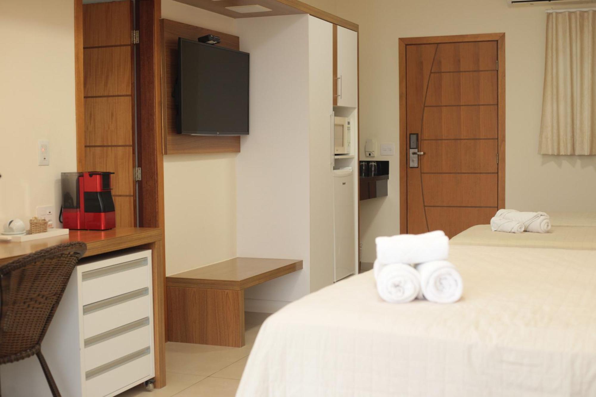 Marina Confianca Hotel 2*